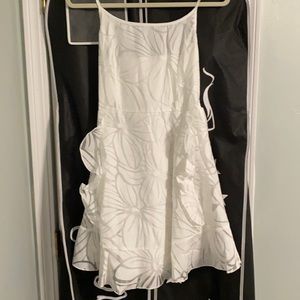 Women’s Medium Dress